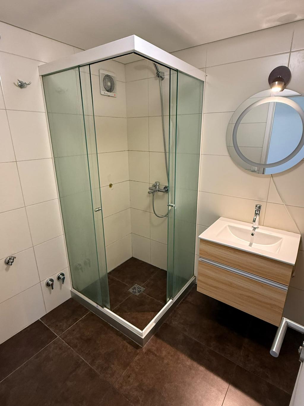 Alquiler apartamento 2 dormitorios y garage en cordón sur.