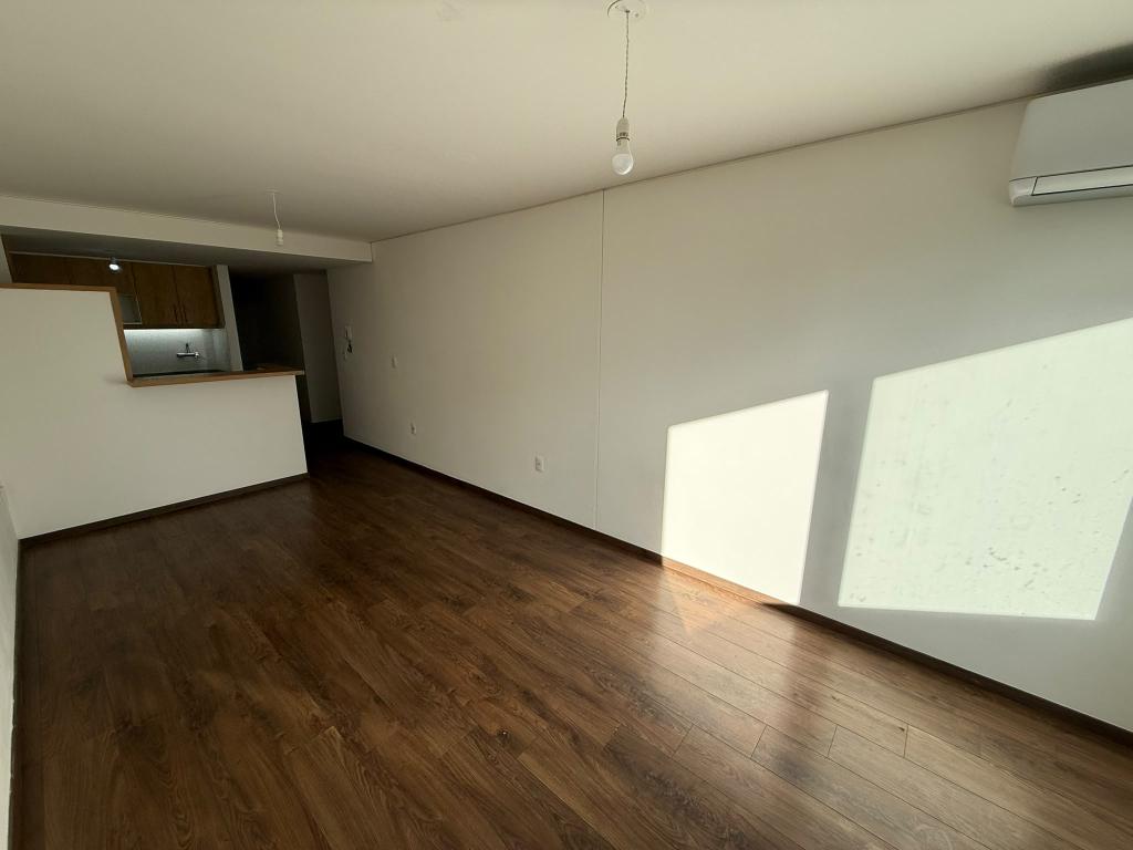 Alquiler apartamento 2 dormitorios y garage en cordón sur.