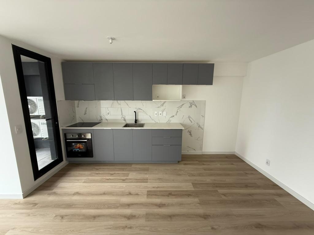 Alquiler apartamento 1 domitorio a estrenar en Cordón Sur.