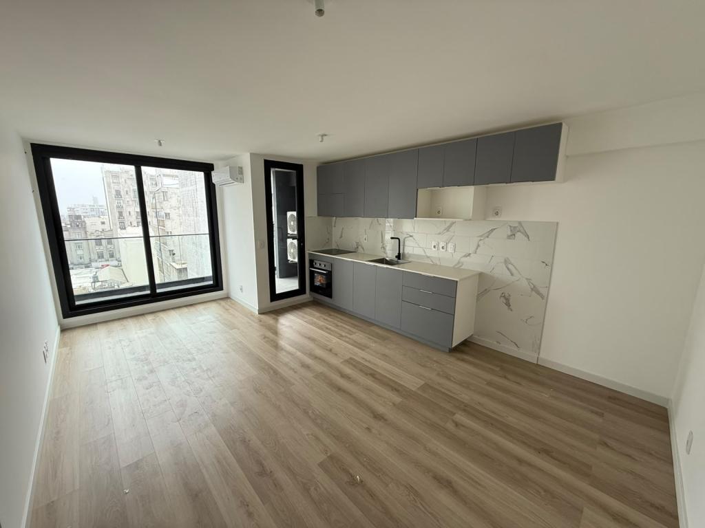 Alquiler apartamento 1 domitorio a estrenar en Cordón Sur.