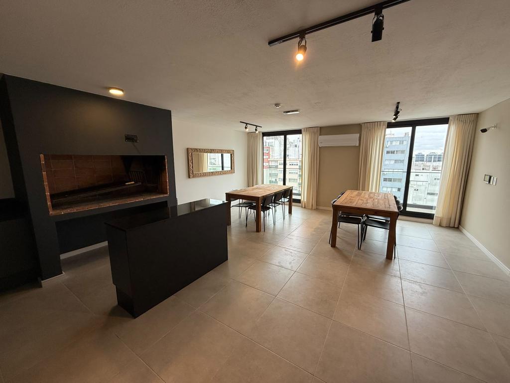 Alquiler apartamento de 1 dormitorio + garage en Cordón Sur. A estrenar.