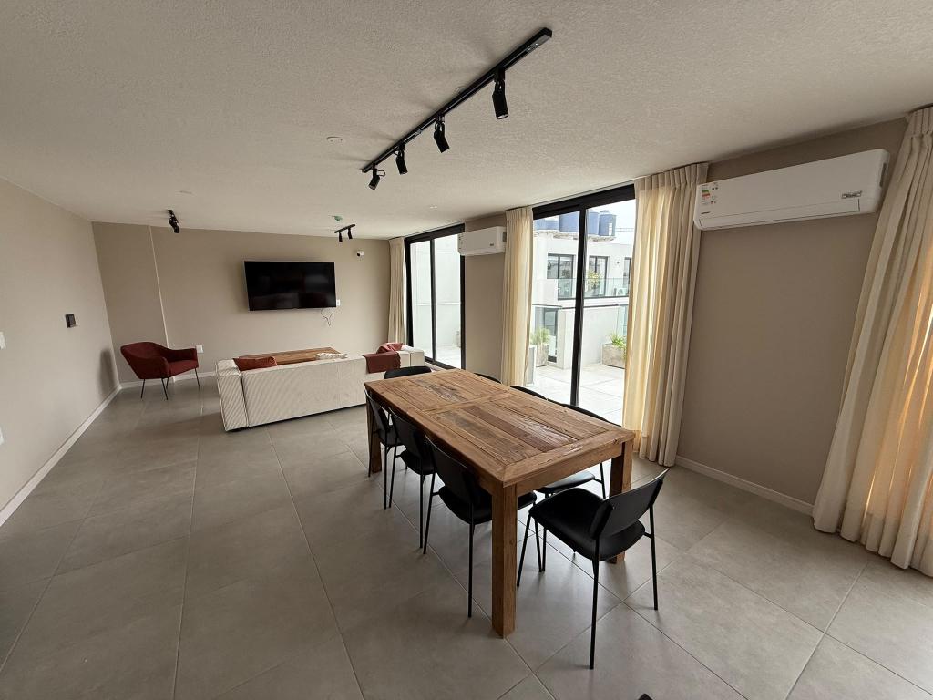 Alquiler apartamento de 1 dormitorio + garage en Cordón Sur. A estrenar.