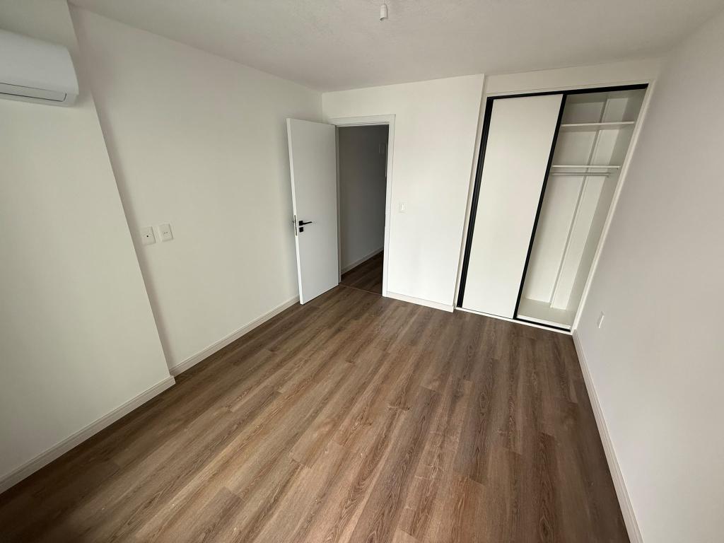 Alquiler apartamento de 1 dormitorio + garage en Cordón Sur. A estrenar.