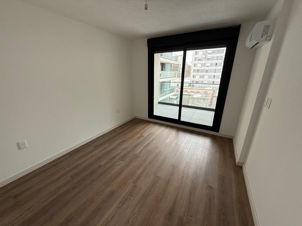 Alquiler apartamento de 1 dormitorio + garage en Cordón Sur. A estrenar.