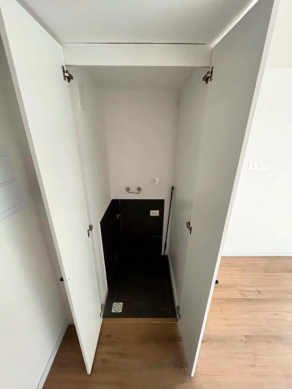 Alquiler apartamento monoambiente. Estrená en Cordón Sur.