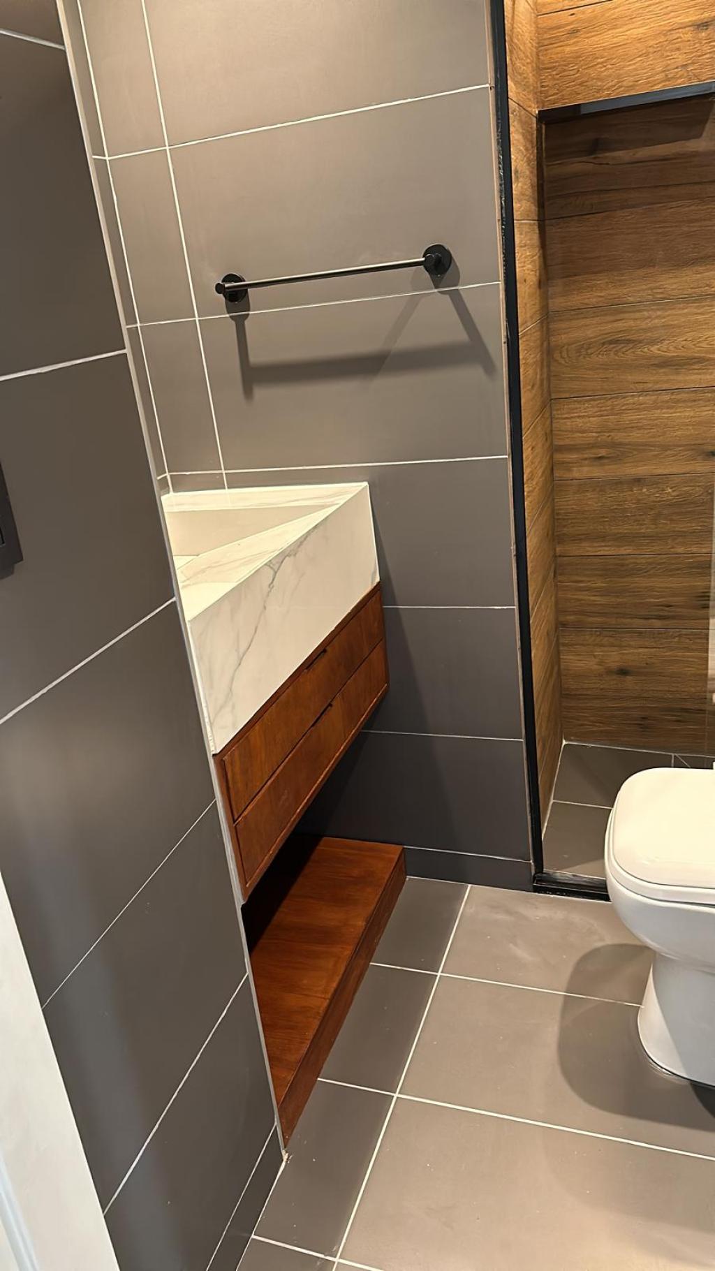 Alquiler apartamento 1 dormitorio en Punta Carretas. Piso 5 al frente.