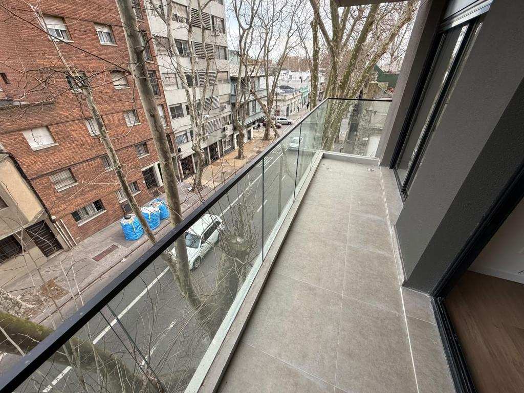 Alquiler apartamento a estrenar en Cordón Sur