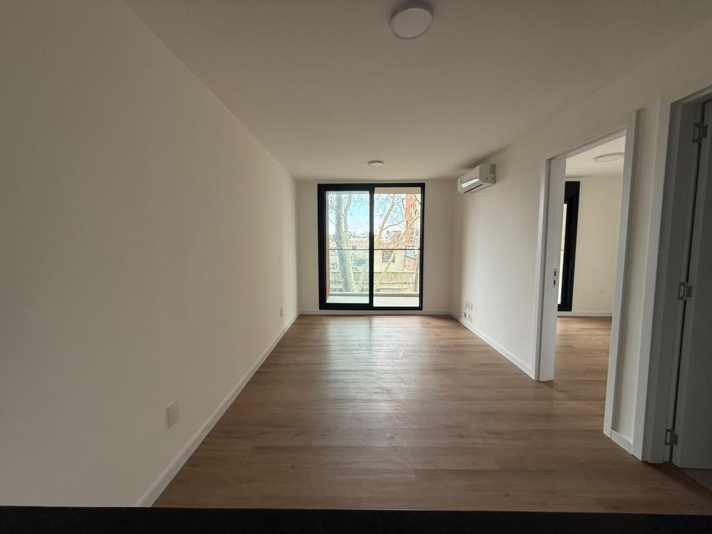 Alquiler apartamento a estrenar en Cordón Sur