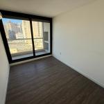 VENTA APARTAMENTO 1 DORMITORIO EN TRES CRUCES, CON PARRILLERO PROPIO Y GARAGE
