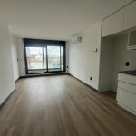 Alquiler apartamento 1 dormitorio en piso alto y garage. Cordón.