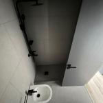 Alquiler apartamento 1 dormitorio en piso alto y garage. Cordón.