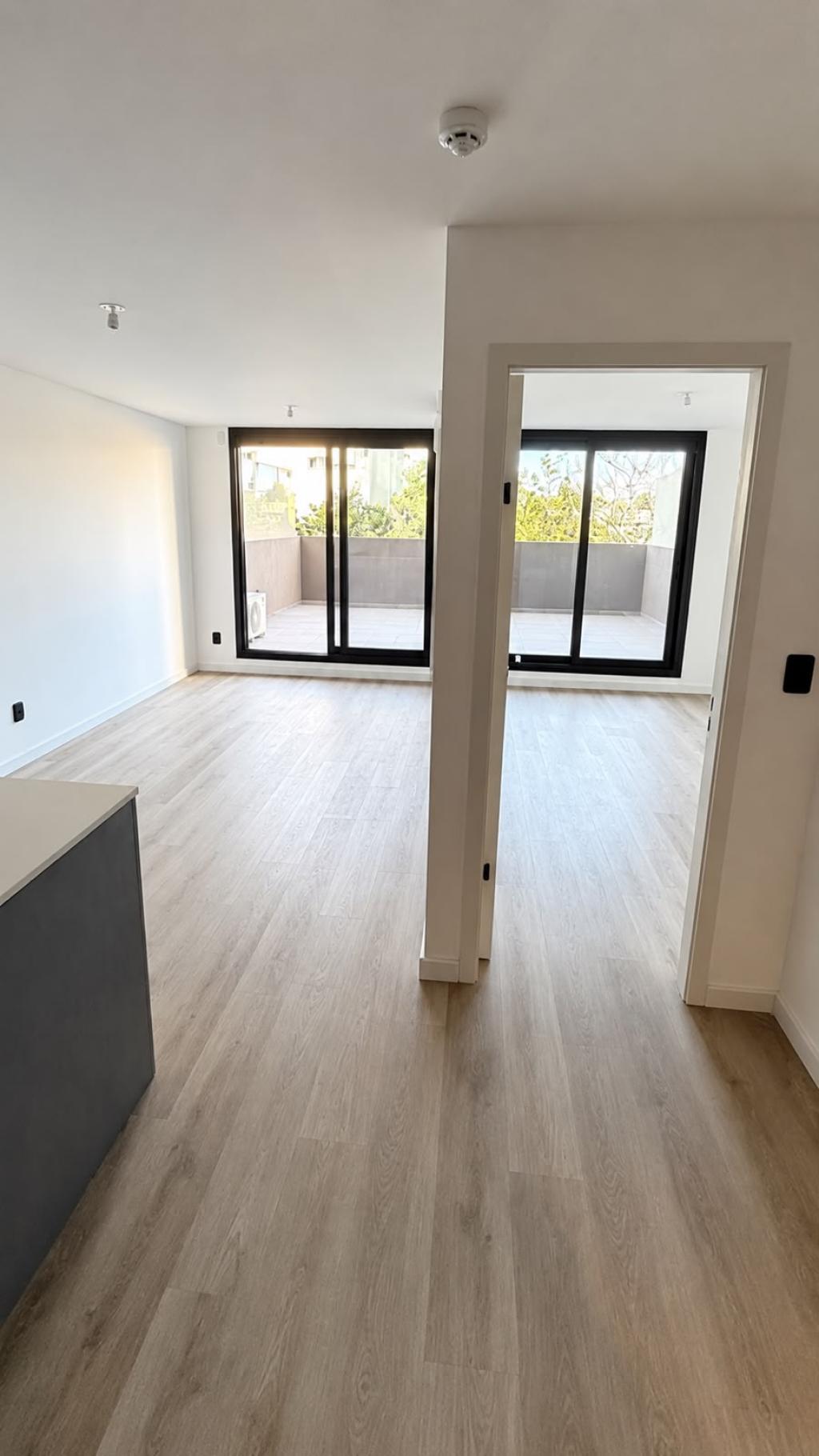 Venta apartamento 1 dormitorio con terraza y garage en Los Olímpicos - La Blanqueada.