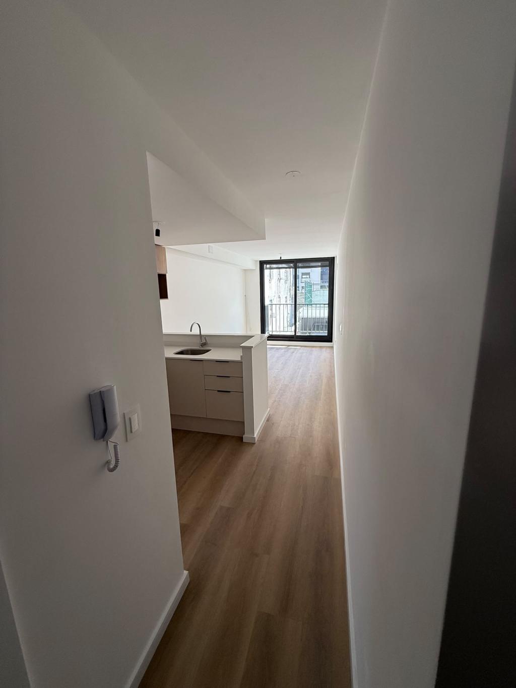 Venta apartamento de 1 domitorio a estrenar en Cordón Sur.