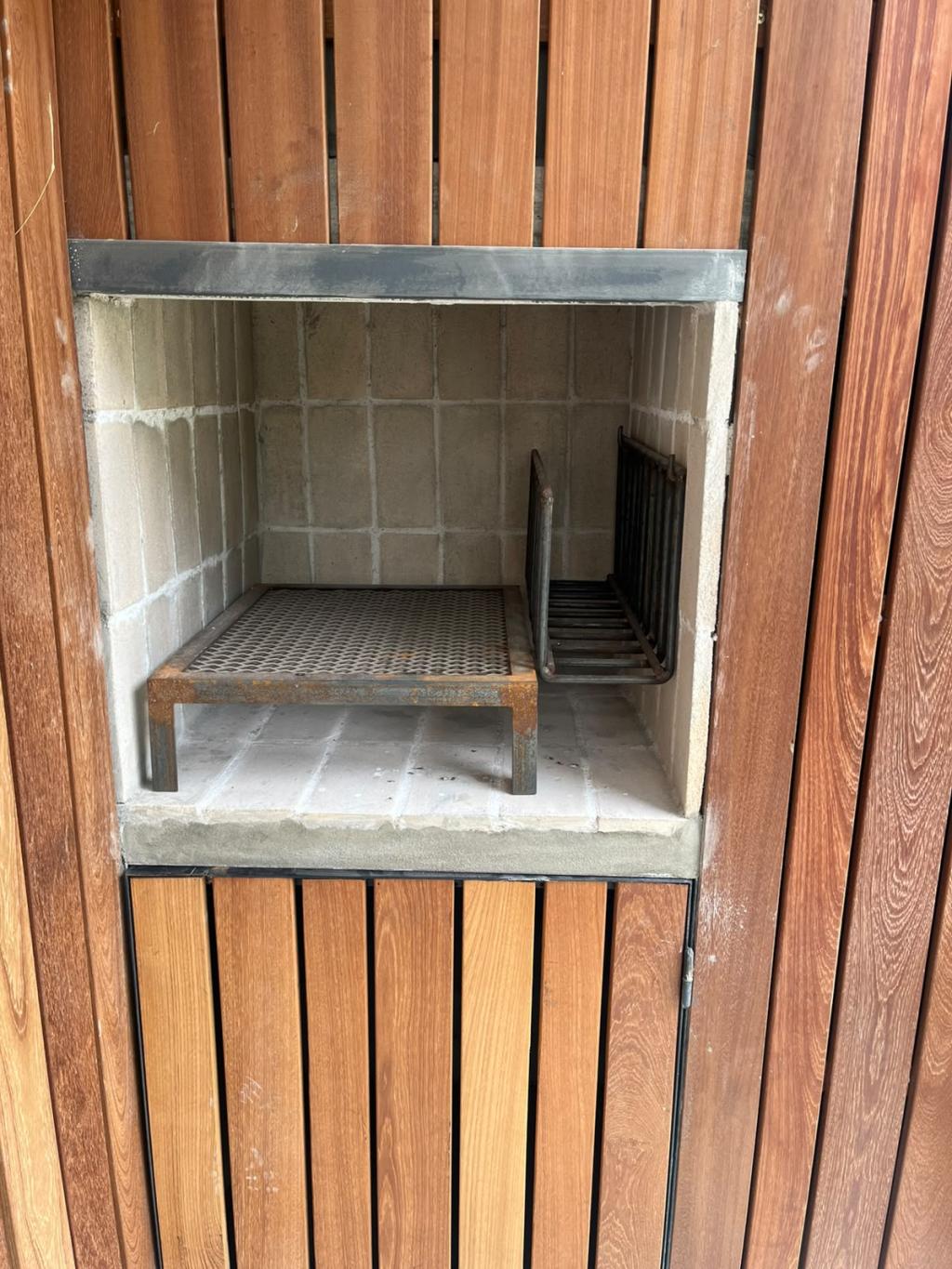 Venta apartamento 1 dormitorio con parrillero en Parque Rodó.