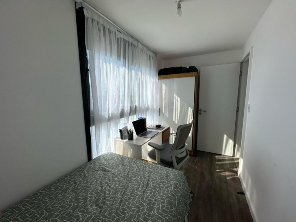 Venta apartamento 3 dormitorios, parrillero y garaje en Tres Cruces - CON RENTA 