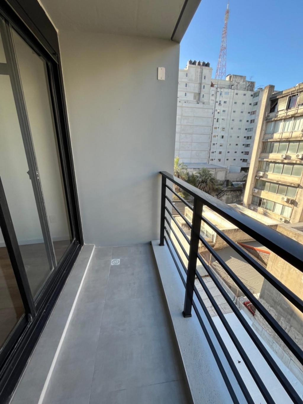 Venta apartamento 1  dormitorio en Tres Cruces, CON RENTA