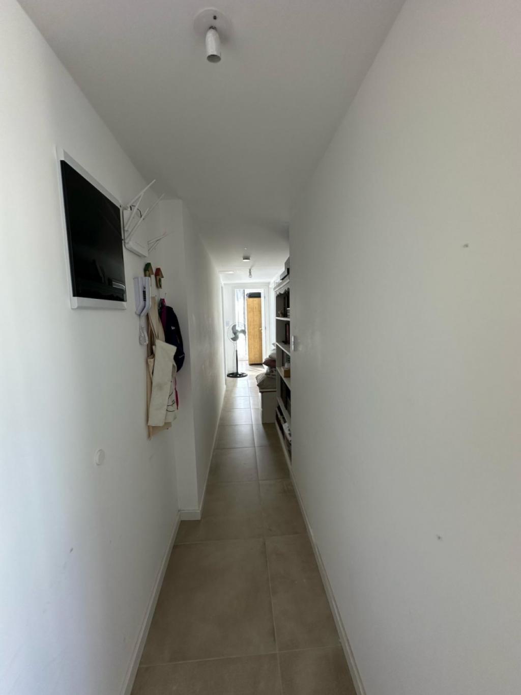 Venta apartamento 3 dormitorios, parrillero y garaje en Tres Cruces - CON RENTA 
