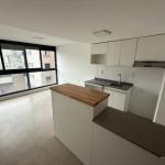 VENTA APARTAMENTO 1 DORMITORIO EN TRES CRUCES - CON PARRILLERO PROPIO Y GARAGE EN PISO 6