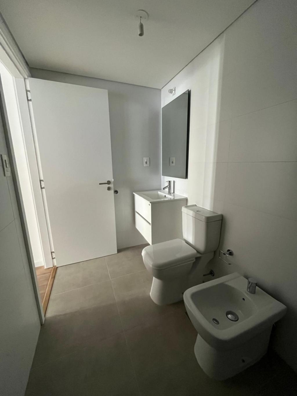 Venta apartamento 1  dormitorio en Tres Cruces, CON RENTA