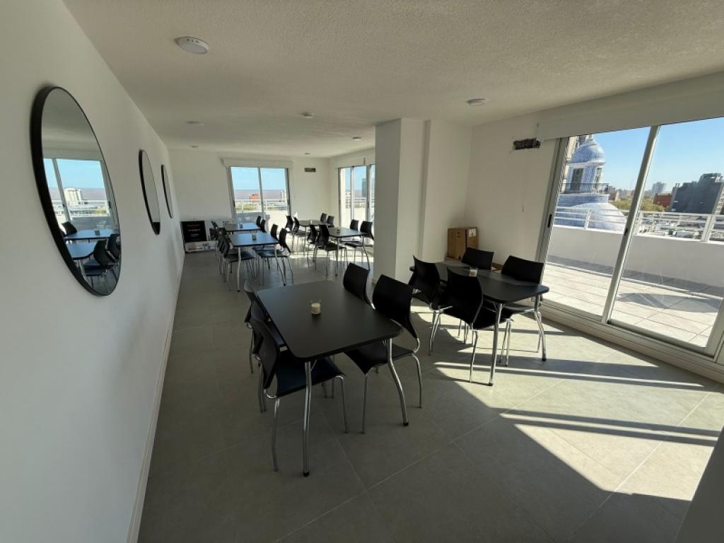 Venta apartamento de 1 dormitorio con renta, en Palermo.