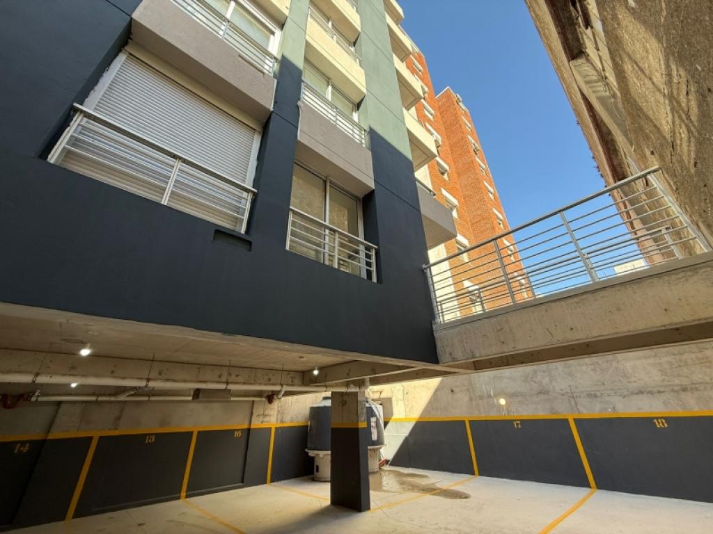 Venta apartamento de 1 dormitorio con renta, en Palermo.
