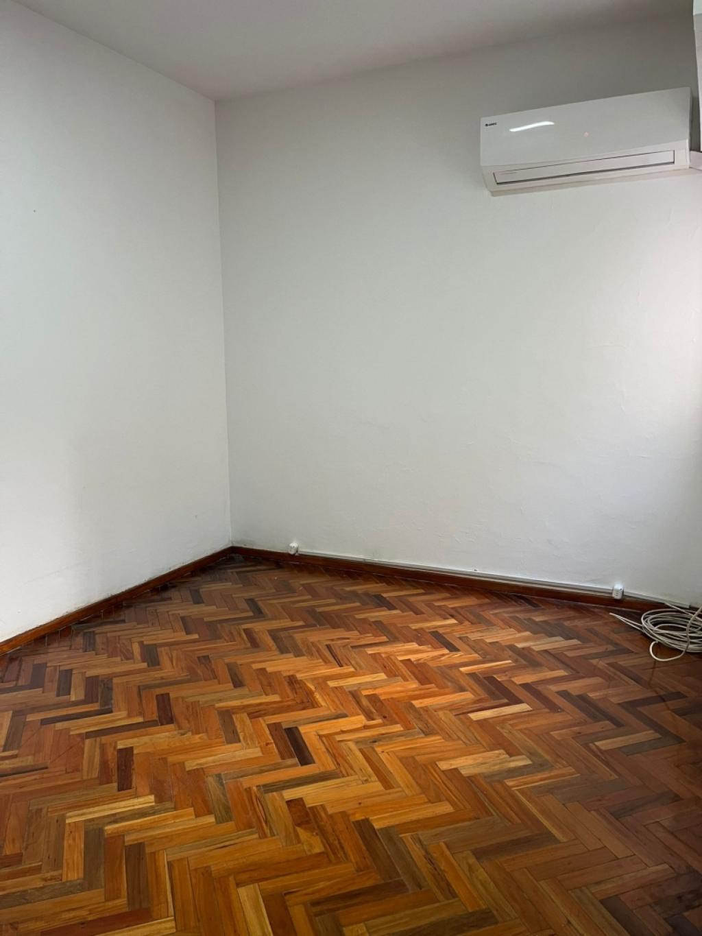 VENTA APARTAMENTO 1 DORMITORIO EN CIUDAD VIEJA - CON RENTA