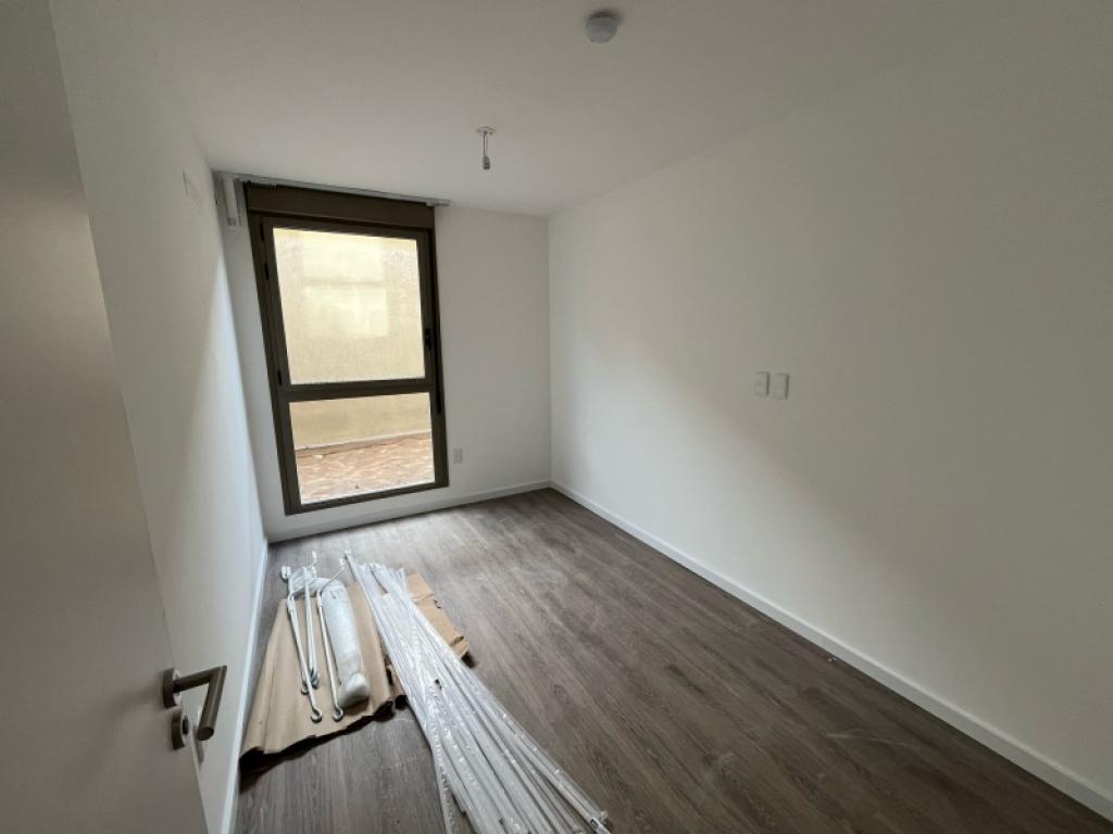 Venta apartamento en 01 VILA - 2 dormitorios con patio en PB. 