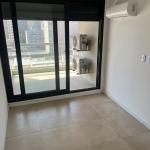 VENTA APARTAMENTO 1 DORMITORIO EN TRES CRUCES, CON PARRILLERO PROPIO Y GARAGE  - piso 9 al frente