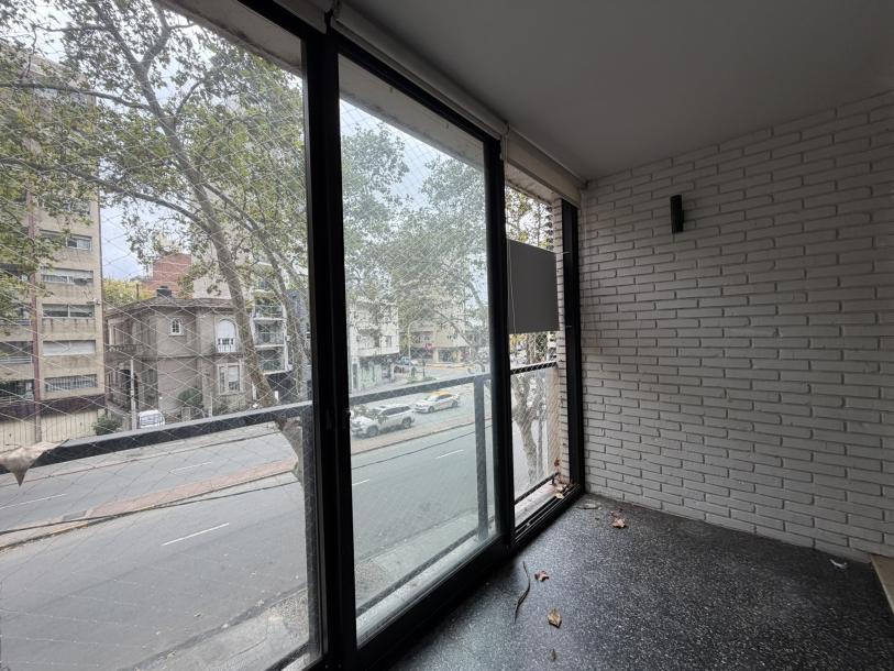 AV. BRASIL Y OBLIGADO - 2 DORM C/GGE-7