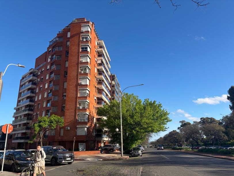 BR. ARTIGAS Y GARCIA CORTINAS - GOLF - IMPECABLE 1D-1