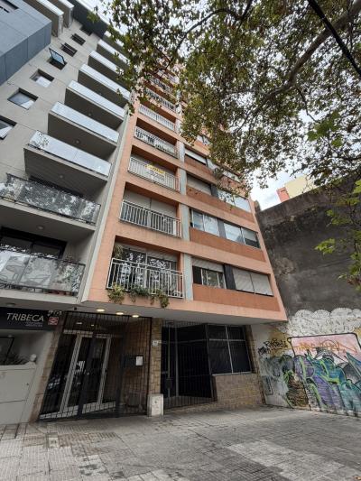 CONSTITUYENTE Y EDUARDO ACEVEDO - 2 DORM - LUMINOSO