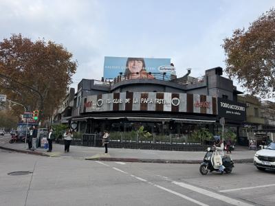 AV. GARIBALDI Y AV. 8 DE OCTUBRE DE ALTOS - 2 DORM C/TZA