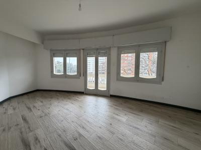 AV. CENTENARIO Y AV. ITALIA - EXCELENTE PUNTO! 2 DORM 2 BAÑOS