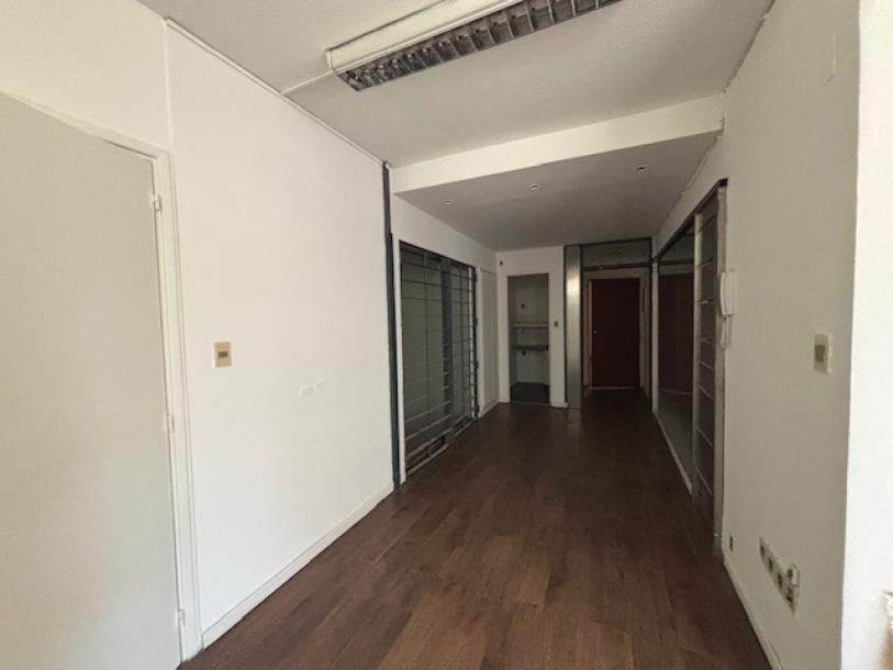 MISIONES Y 25 DE MAYO - PARA VIVIENDA O/Y OFICINA 141m2-15