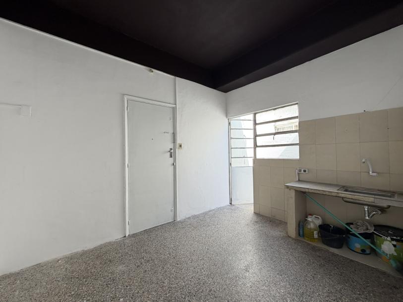 JUAN ROSAS Y GARCÍA DE ZÚÑIGA - 1 DORM PB C/PATIO-2