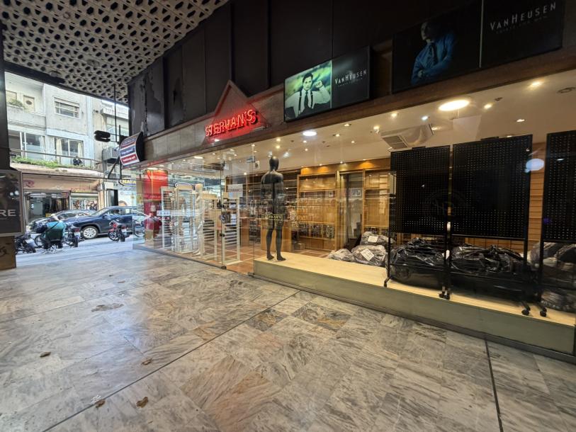 DIRI RIO NEGRO EN BOCA DE GALERIA A MTS DE 18 DE JULIO - 106m2 en 2 niveles-2