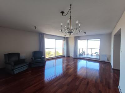 RAMBLA E HIPOLITO IRIGOYEN - 4 DORMITORIOS + 3 BAÑOS + 2 GARAJES