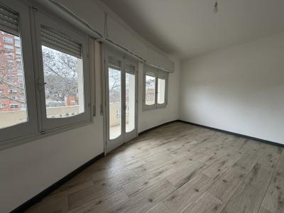 AV. CENTENARIO Y AV. ITALIA - EXCELENTE PUNTO! 2 DORM 2 BAÑOS