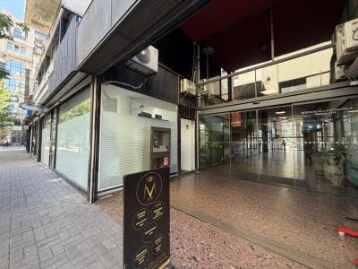 DIRI SARANDI Y BACACAY - GALERIA CIUDADELA 53m2 EN 2 PLANTAS