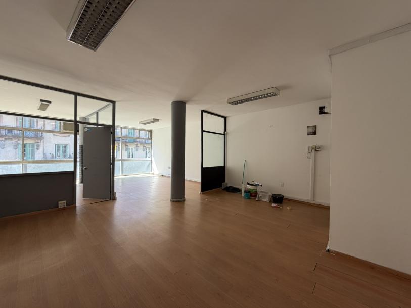 COLONIA Y CONVENCION - 70m2 - SOLO OFICINA-3