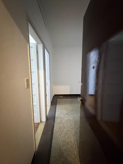 CONVENCION Y URUGUAY 1º POR ESCALERA AL FRENTE