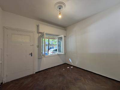 JUAN PAULLIER Y RODO - CASA AL FRENTE 2 DORM C/PATIO