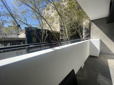 COLONIA Y JULIO HERRERA - PROX A PLAZA DEL ENTREVERO