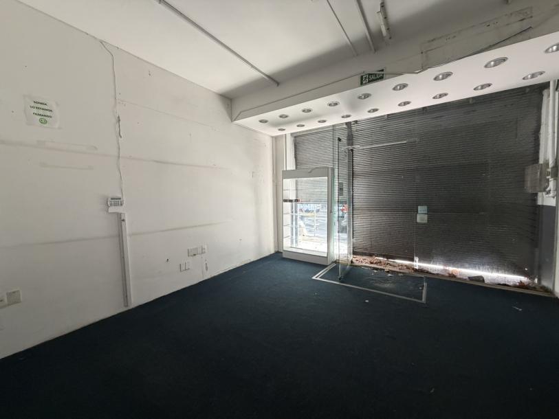 DIRI CONVENCION ENTRE 18 Y COLONIA - 130M2 EN 2 PLANTAS-3