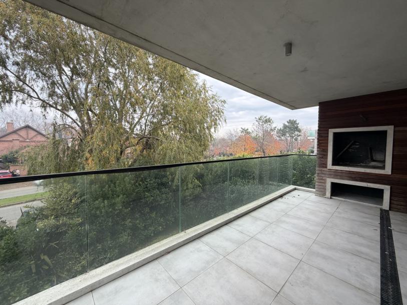 DIRI ACOSTA Y LARA JARDINES PLAZA- 2 DORM-2 BAÑOS-GGE-TZA C/PARRILLERO-8