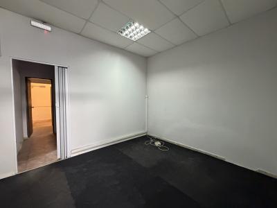 DEFENSA ENTRE DANIEL MUÑOZ Y FERRER SERRA - DEPOSITO 115m2 - TOTAL 338m2