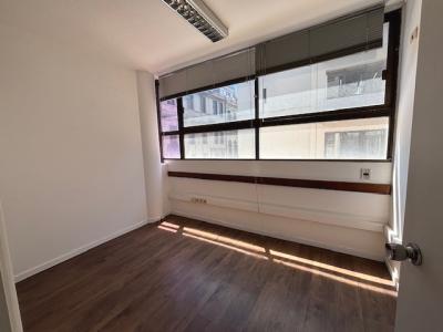 MISIONES Y 25 DE MAYO - PARA VIVIENDA O/Y OFICINA 141m2