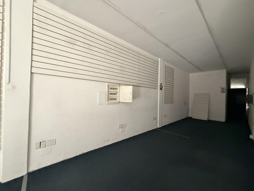 DIRI CONVENCION ENTRE 18 Y COLONIA - 130M2 EN 2 PLANTAS-4