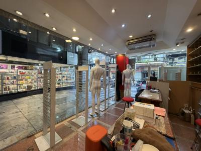 DIRI RIO NEGRO EN BOCA DE GALERIA A MTS DE 18 DE JULIO - 106m2 en 2 niveles