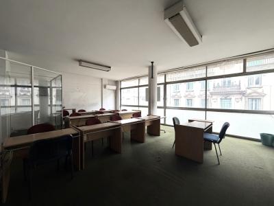 COLONIA Y CONVENCION - MONOAMBIENTE SUBDIVIDIDO PARA OFICINAS